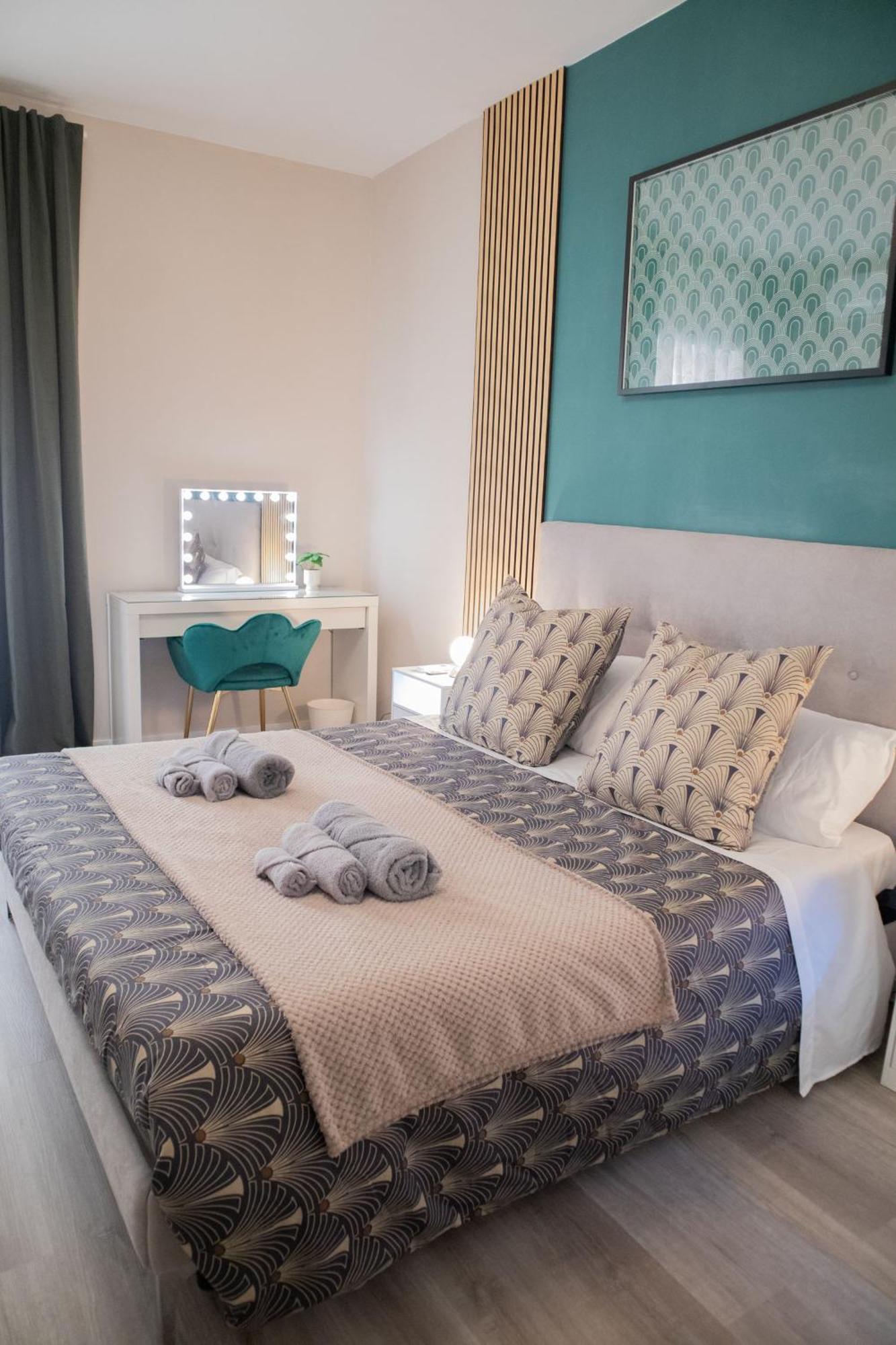 Sara'S Home - Modern Apartment Near Metro, Perfect For Families And Groups In Roma Exterior foto